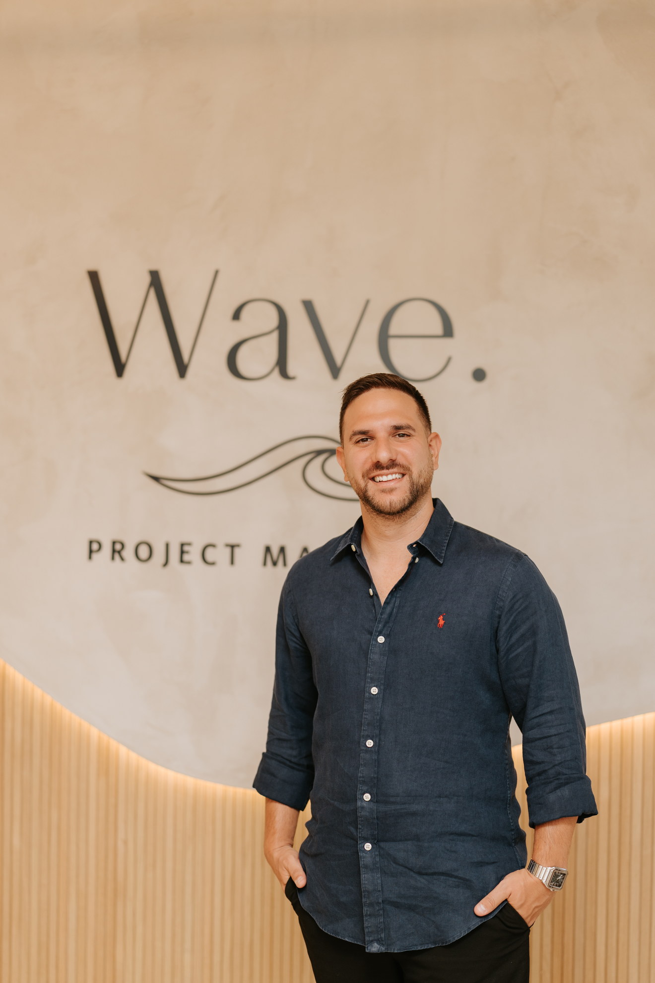 גל שמול במשרדי Wave Project Marketing